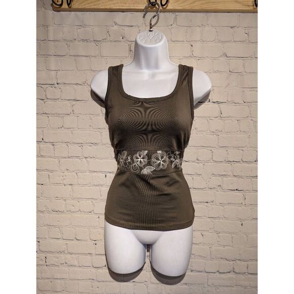 Lolë   - Picture 1 of 2